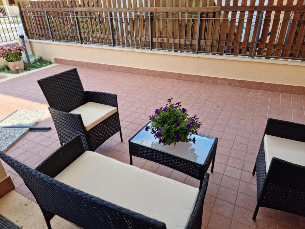 Ferienwohnung Istia Dream Istia dʼOmbrone Exterior foto